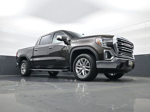 Used 2019 GMC Sierra 1500 SLT w/ SLT Premium Package image 23