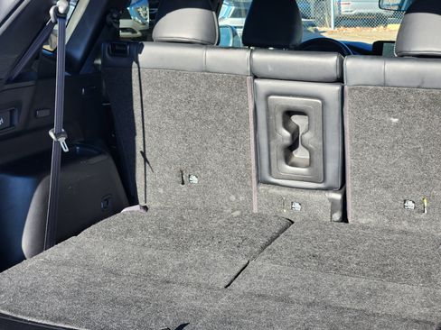 Used 2024 Mitsubishi Outlander SE image 21