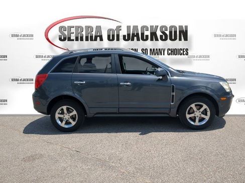Used 2013 Chevrolet Captiva Sport LT FWD image 9