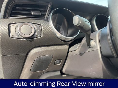 Used 2019 Ford Mustang Coupe RWD image 20