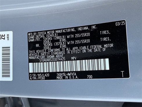 Used 2025 Toyota Grand Highlander AWD Hybrid image 38