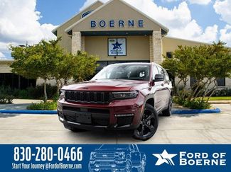 Used 2024 Jeep Grand Cherokee L Limited w/ Black Appearance Package video 1