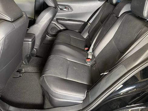 Used 2024 Toyota Prius XLE FWD image 21