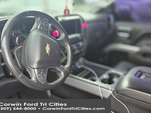 Used 2018 Chevrolet Silverado 1500 LTZ Z71 w/ Midnight Edition image 5