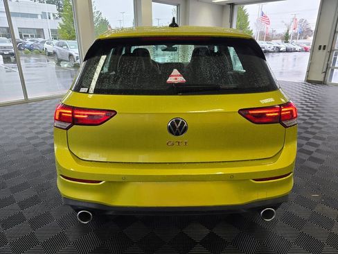 Used 2022 Volkswagen GTI Autobahn image 5