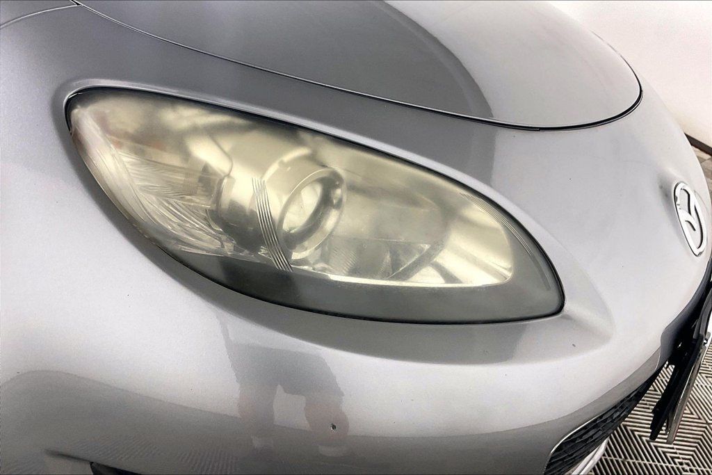 Used 2010 MAZDA MX-5 Miata Grand Touring w/ Premium Pkg RWD image 25