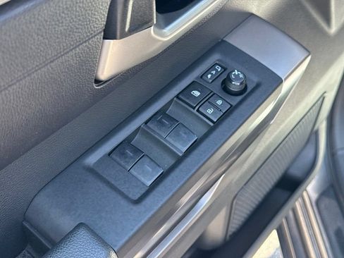 Used 2025 Toyota Tundra SR5 w/ SR5 Convenience Package AWD/4WD image 39