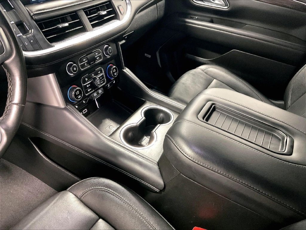 Used 2024 Chevrolet Suburban LT AWD/4WD image 21