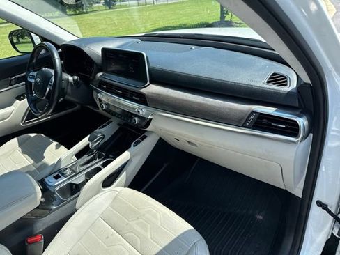 Used 2020 Kia Telluride SX w/ SX Prestige Package AWD/4WD image 27