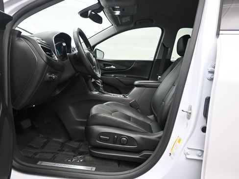 Used 2024 Chevrolet Equinox Premier FWD image 13