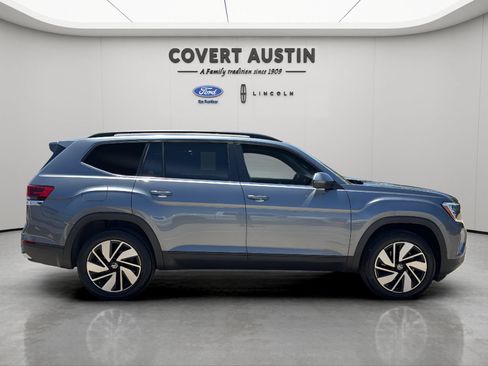 Used 2024 Volkswagen Atlas SE FWD image 7