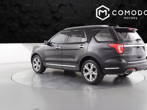 Used 2019 Ford Explorer Platinum image 5