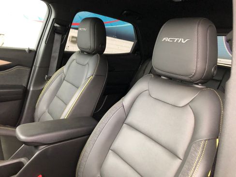 Used 2025 Chevrolet TrailBlazer ACTIV w/ Convenience Package image 21