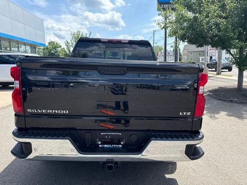 Used 2025 Chevrolet Silverado 1500 LTZ w/ LTZ Premium Package AWD/4WD image 7