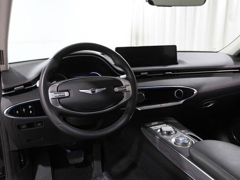 Certified 2024 Genesis GV70 2.5T w/ Advanced Package image 6