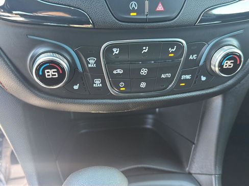 Used 2024 Chevrolet Equinox RS AWD/4WD image 26