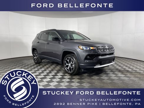 Used 2024 Jeep Compass Limited image 1