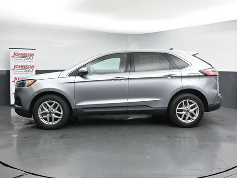 Used 2022 Ford Edge SEL AWD/4WD image 5
