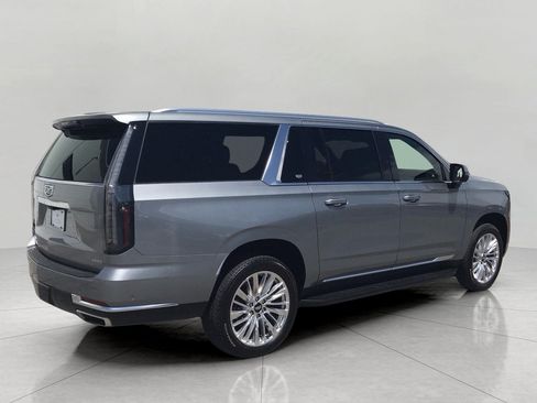 Certified 2025 Cadillac Escalade ESV Premium Luxury AWD/4WD image 22