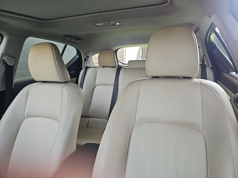 Used 2012 Lexus CT 200h Premium FWD image 11