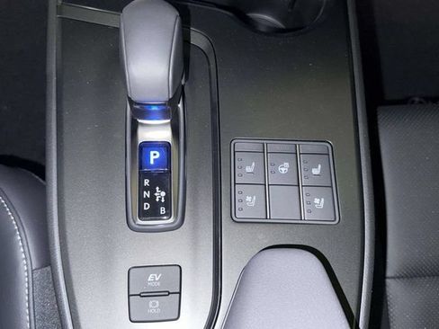New 2026 Lexus UX 300h AWD image 15