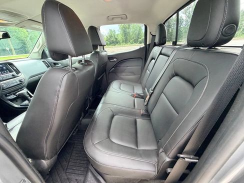 Used 2018 Chevrolet Colorado Z71 w/ LPO, Premium Interior Package AWD/4WD image 19