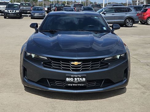 Used 2021 Chevrolet Camaro LT image 9