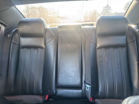 Used 2019 Chrysler 300 S image 13