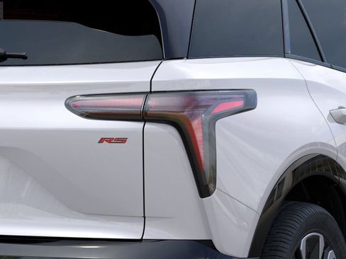 New 2025 Chevrolet Blazer EV RS RWD image 11