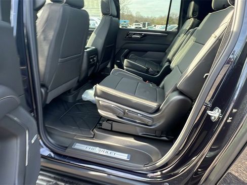 New 2026 Chevrolet Suburban Premier w/ Sun And Tow Package image 17