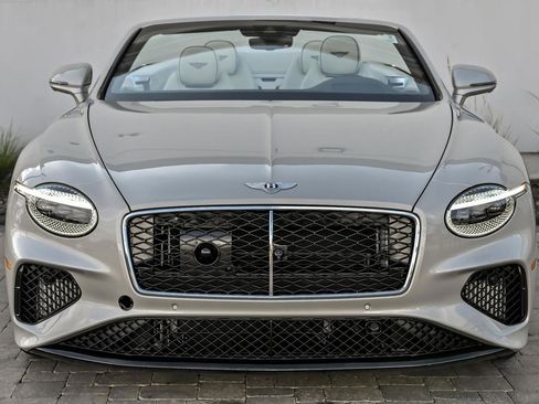 New 2026 Bentley Continental GTC image 2