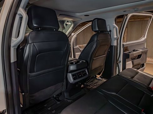 Used 2025 Ford F350 Lariat w/ Lariat Ultimate Package image 19