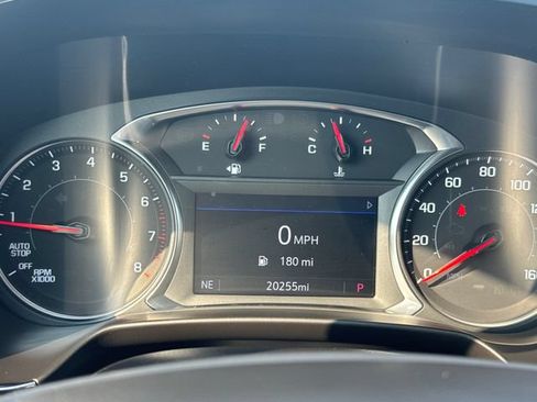 Used 2024 Chevrolet Blazer LT w/ Convenience Package FWD image 16
