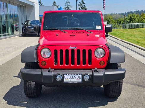 Used 2011 Jeep Wrangler Unlimited Sport AWD/4WD image 8
