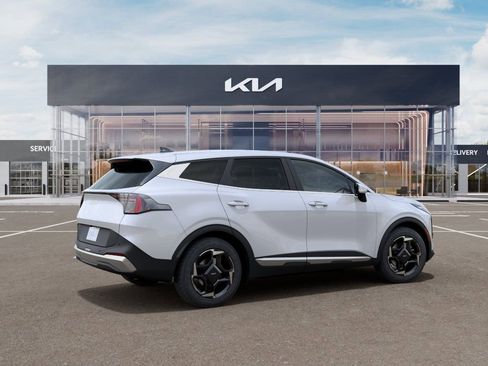New 2026 Kia Sportage EX FWD image 6
