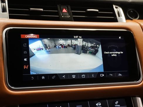 Used 2022 Land Rover Range Rover Sport SVR image 31