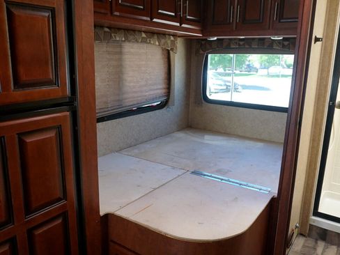 Used 2012 Mercedes-Benz Sprinter 3500 image 20