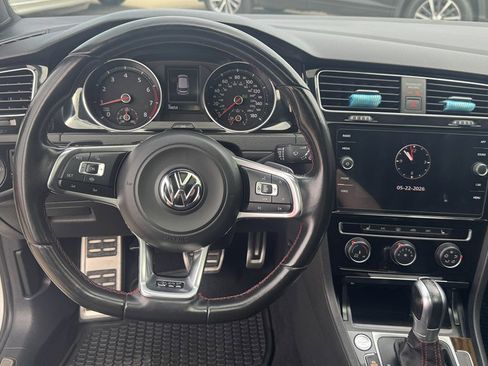 Used 2019 Volkswagen GTI SE FWD image 17