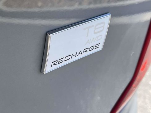 Certified 2024 Volvo XC90 T8 Plus w/ Protection Package Premier image 8