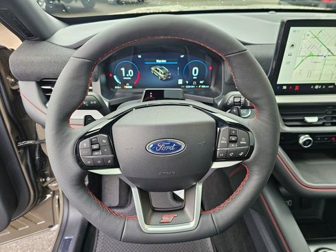 New 2026 Ford Explorer ST w/ Sun And Sound Package AWD/4WD image 17