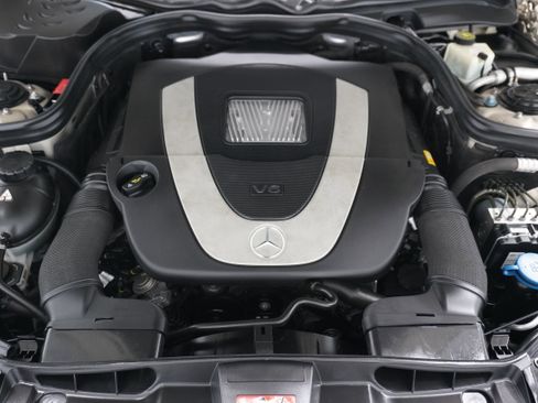 Used 2011 Mercedes-Benz E 350 Sedan image 32