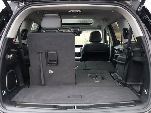 Used 2022 Jeep Grand Cherokee L Limited image 29