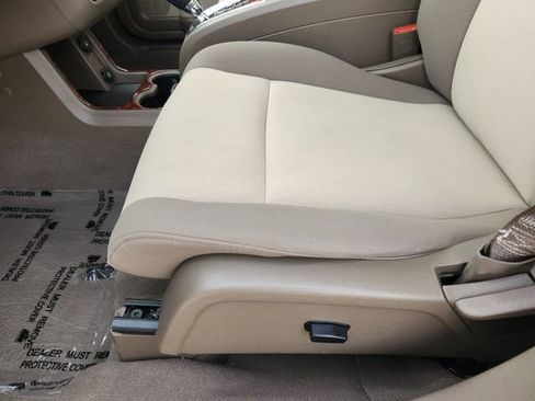 Used 2010 Dodge Journey SXT w/ Flexible Seating Group FWD image 25