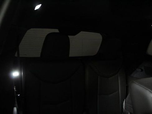 Used 2022 Cadillac XT6 Luxury image 11