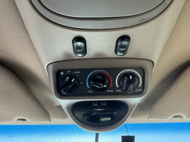 Used 2002 Ford Excursion Limited AWD/4WD image 16