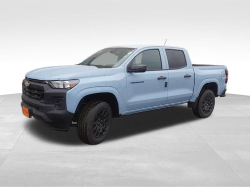 New 2025 Chevrolet Colorado W/T w/ WT Custom Package image 7