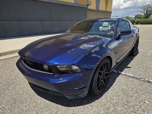 Used 2012 Ford Mustang GT Premium w/ Brembo Brake Pkg RWD image 3