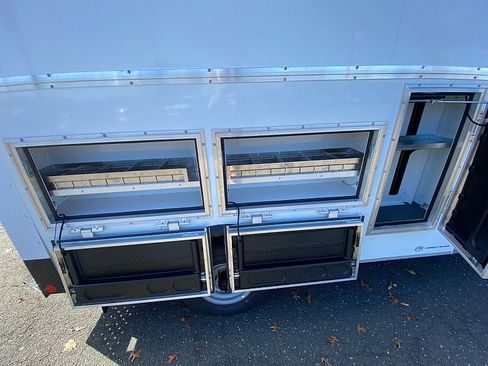 New 2026 Ford E-350 and Econoline 350 Super Duty w/ Power Equipment Group RWD image 11