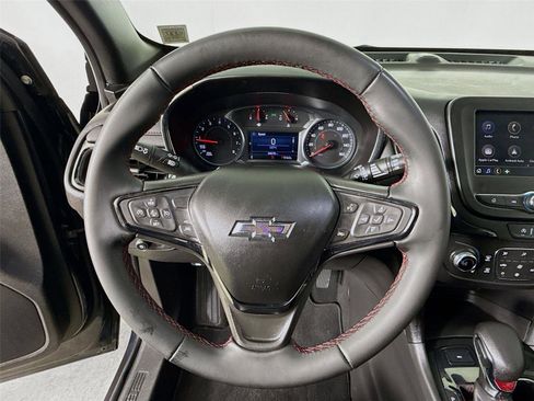 Used 2023 Chevrolet Equinox RS AWD/4WD image 13