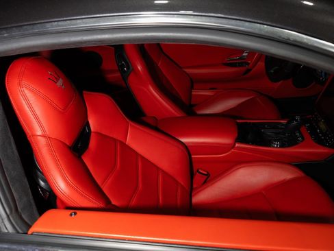 Used 2018 Maserati GranTurismo Sport RWD image 7